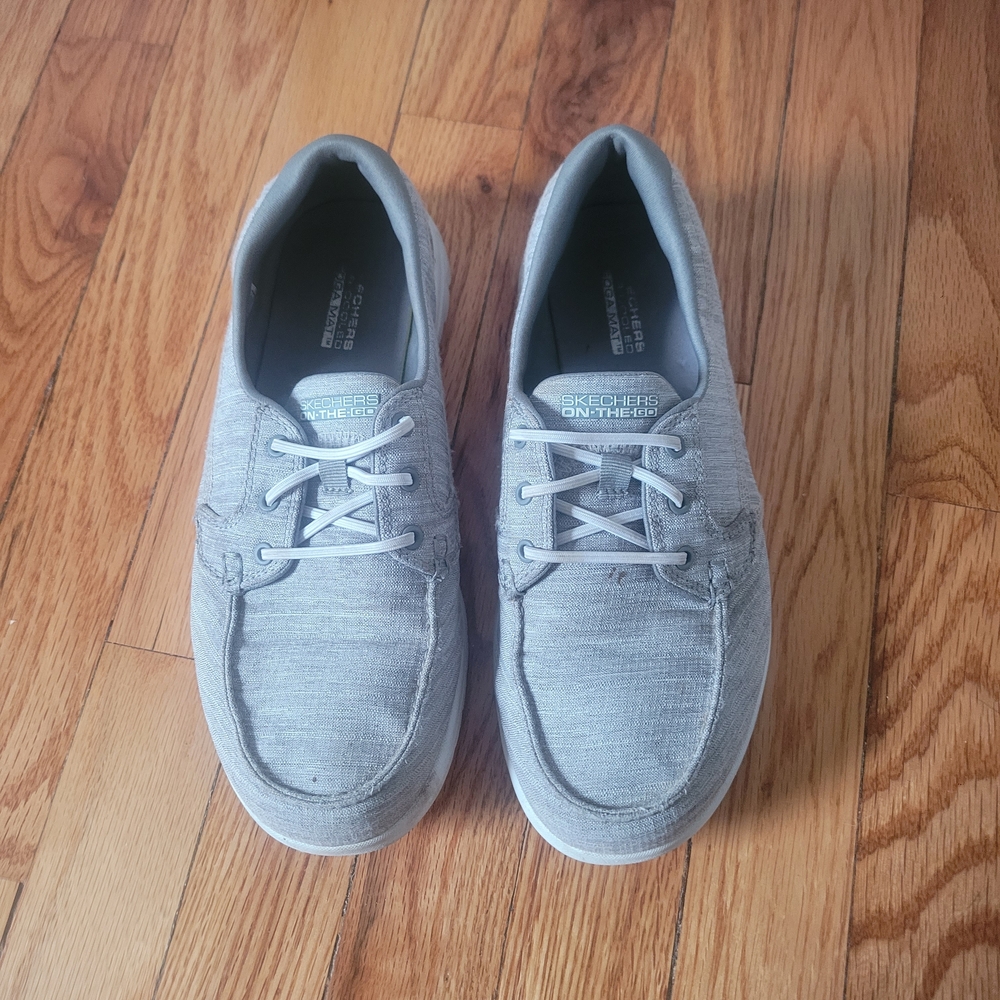 Skechers Gray Casual Shoes